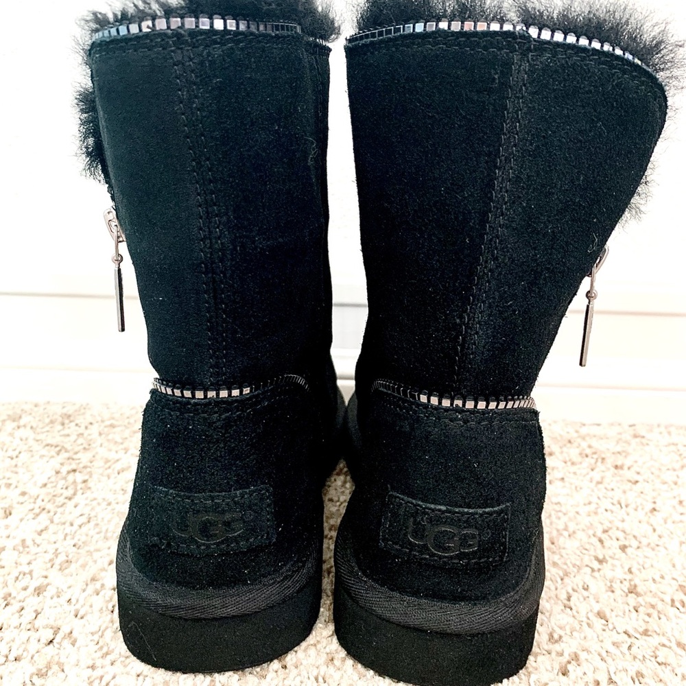 Ugg Florence Boot - image 3